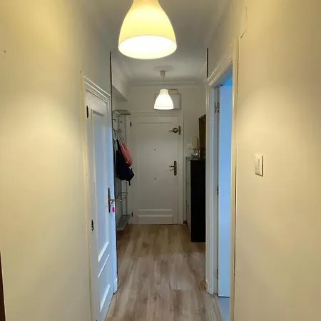 El Antiguo Tunel De Tetuan Apartment Santander